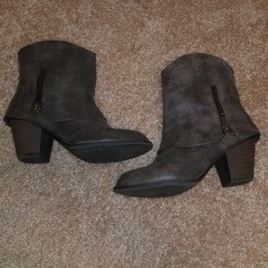 Taupe distressed boots